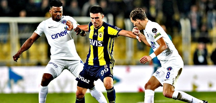 El Banco de Turquía refinanciar la deuda de todos los clubes profesionales de fútbol